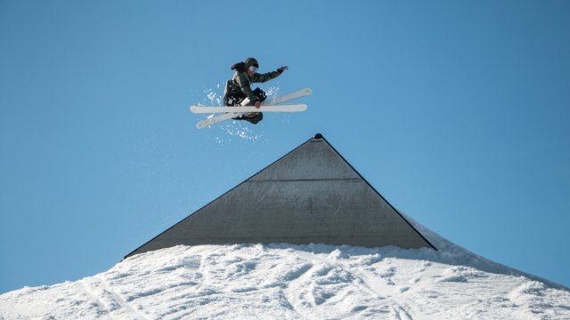 星空集团:乌鲁木齐户外乒乓球台